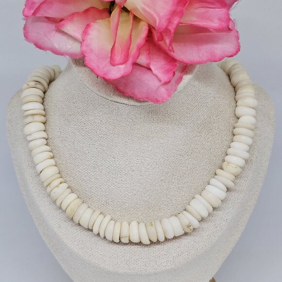 Real Cream Large Puka Shell Necklace Surfer Choker 17" Surf Boho - Picture 12 of 12